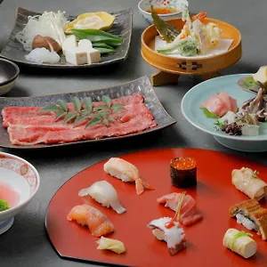 **** 传统日式旅馆 料理旅馆 花乐 日本